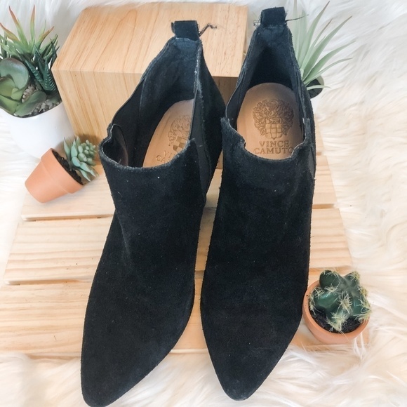 Vince Camuto Yannick‎ Booties - Picture 3 of 7